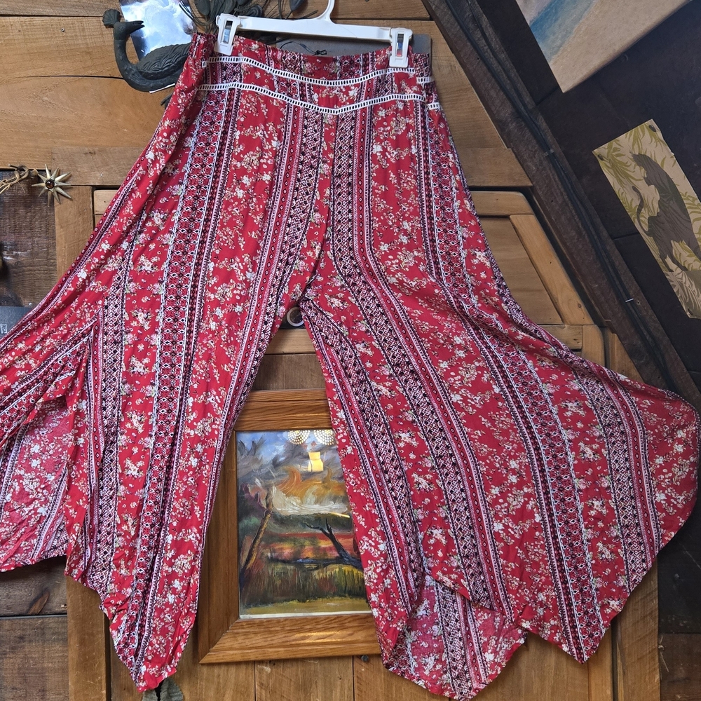 Coco + Carmen Red Floral Wide-Leg Pants Bandana Pants